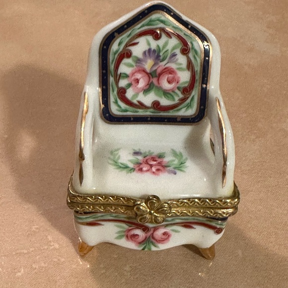 Other - Vintage Armed Chair Trinket Box